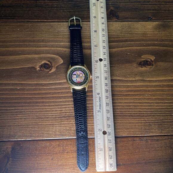 VTG Armitron Peanuts Characters watch GoldTone Black Leather Strap Needs Battery - Picture 4 of 16